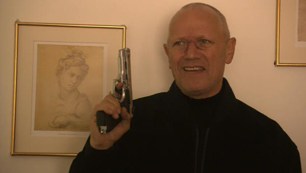 Steven Berkoff in Headrush