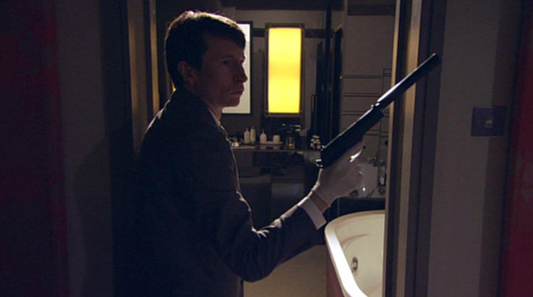 Steven Berkoff- Hotel Babylon - gunman