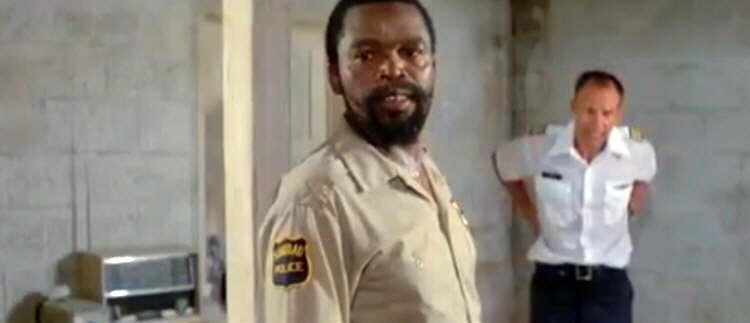 Zakes Mokae in Dad